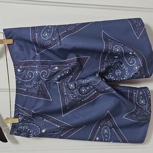 Stylish Blue Paisley Bandana Men's Swim Board Shorts